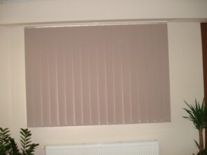 gondos-szalagfuggonyok-130