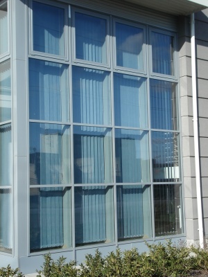 gondos-szalagfuggonyok-135