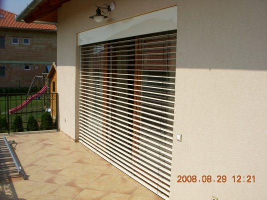 gondos-zsaluziak-364